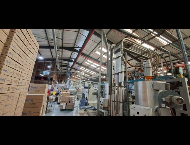 8,000M² WAREHOUSE TO LET IN BRIARDENE